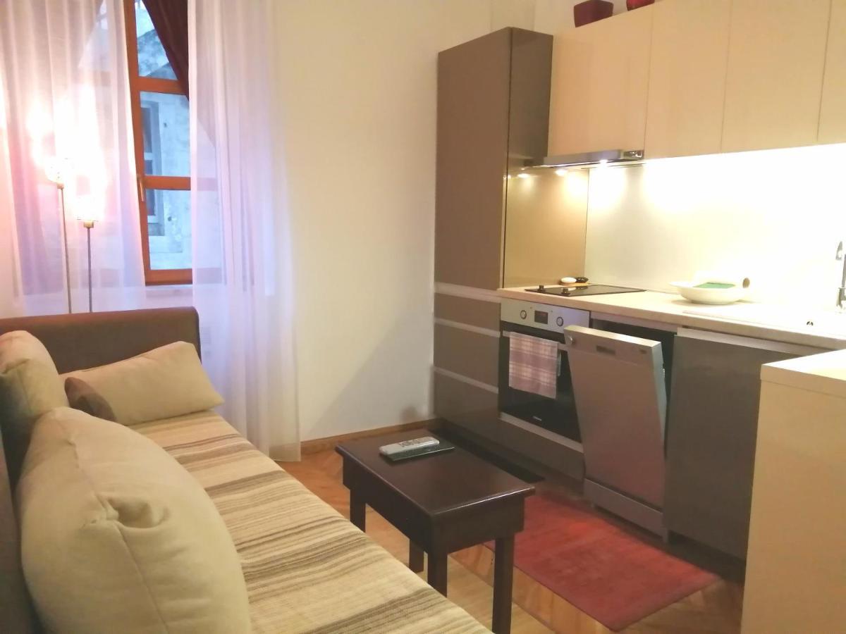 Portun II Appartement Budva Buitenkant foto